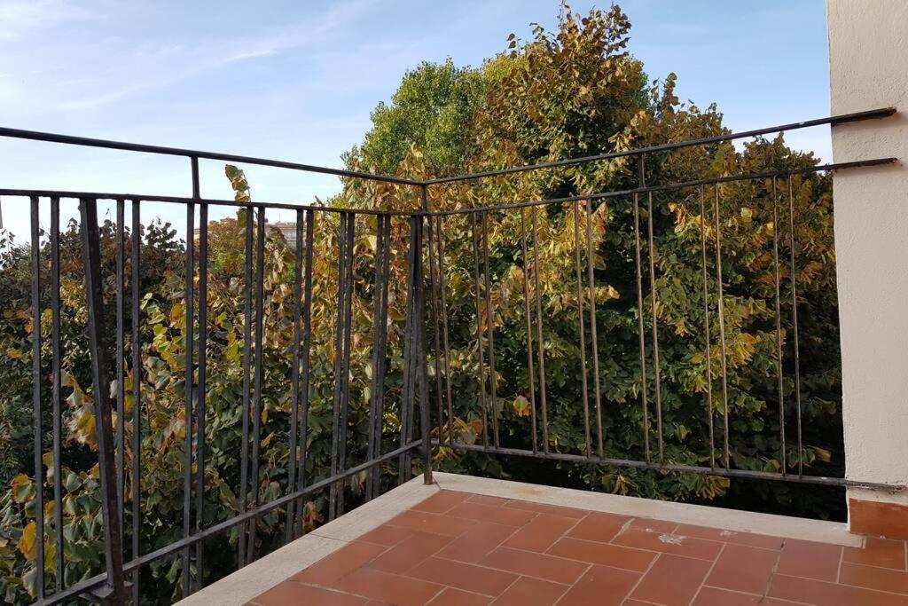 Appartamento Livorno Tra Il Parco E Il Mare Екстериор снимка